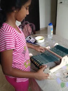 Young Weaver Fouzia!