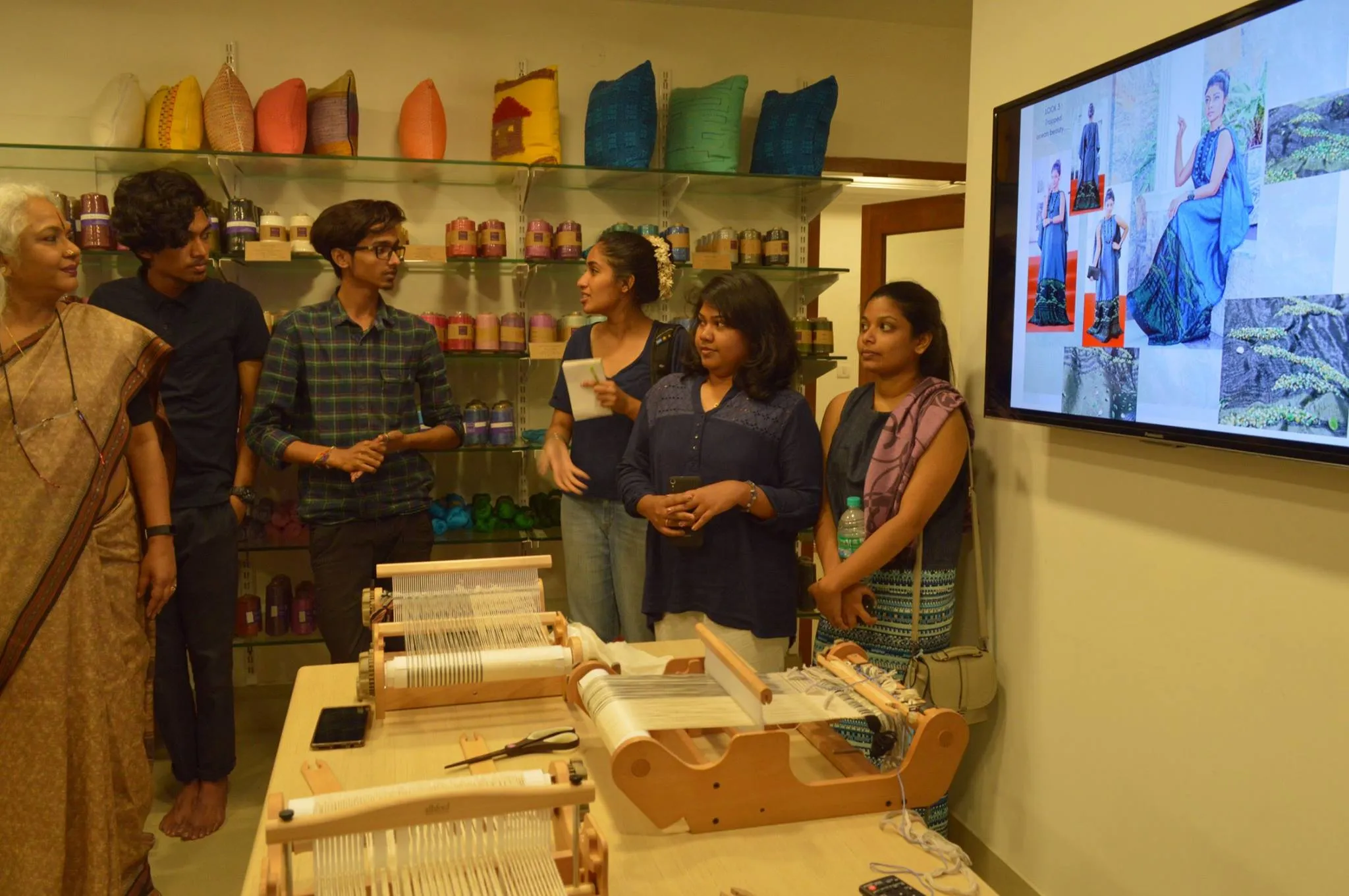 University of Moratuwa Colombo visits Shuttles & Needles