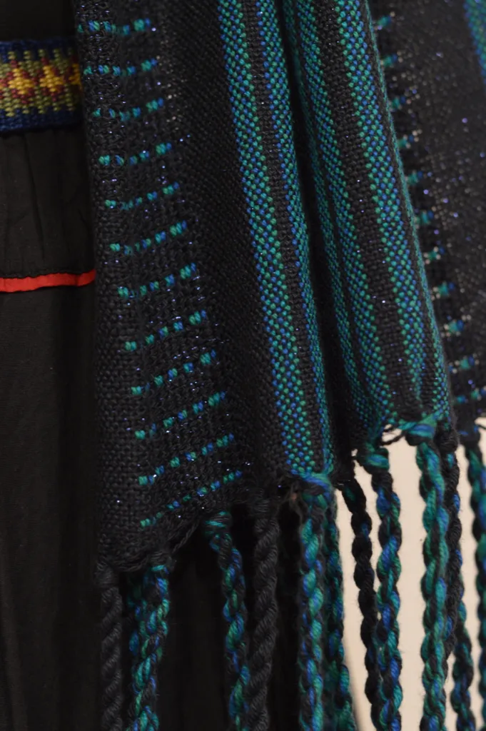 sapphire scarf