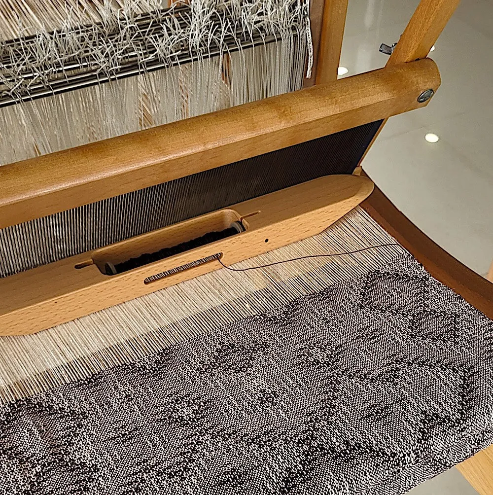 Crackle Table runner