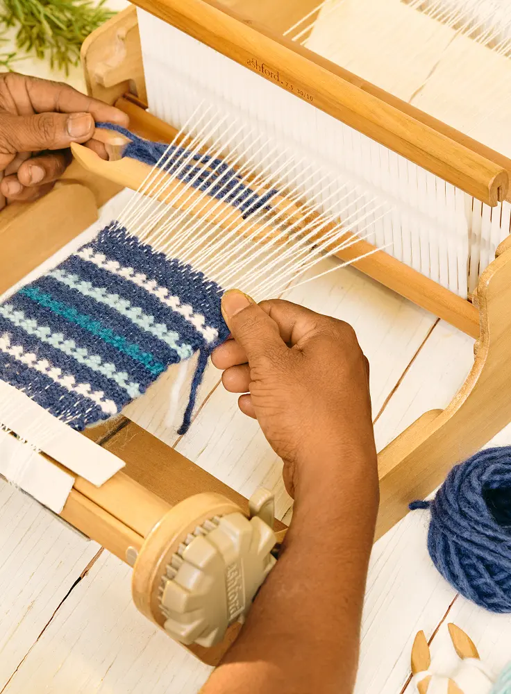 Weaving a striped band on a rigid heddle loom